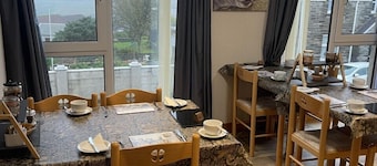 Royal Oak Guest House