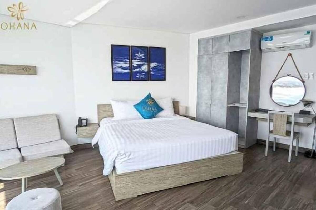Ropa de cama de alta calidad, camas Select Comfort y minibar 