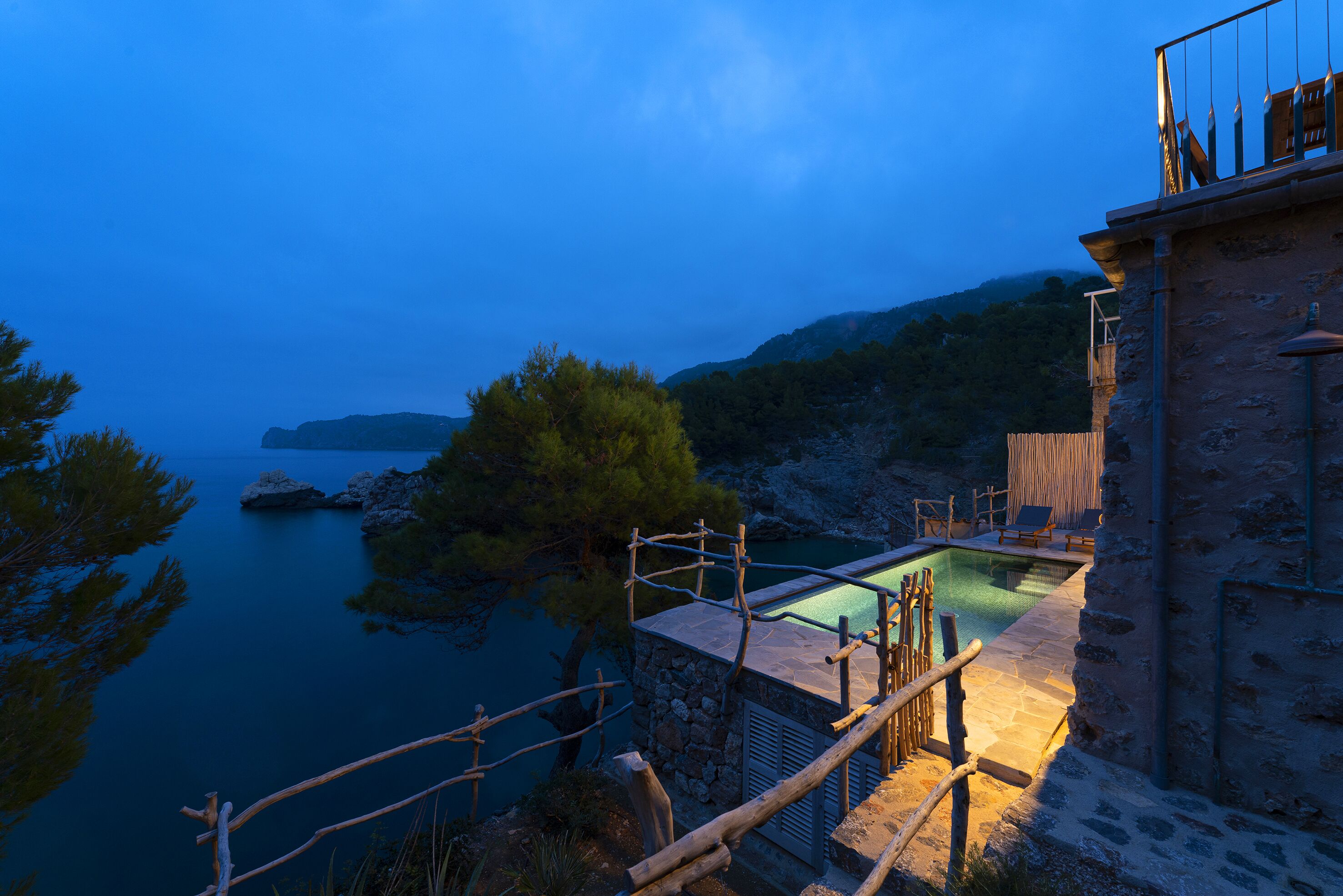 Außenpool, Infinity-Pool