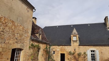 Esterni