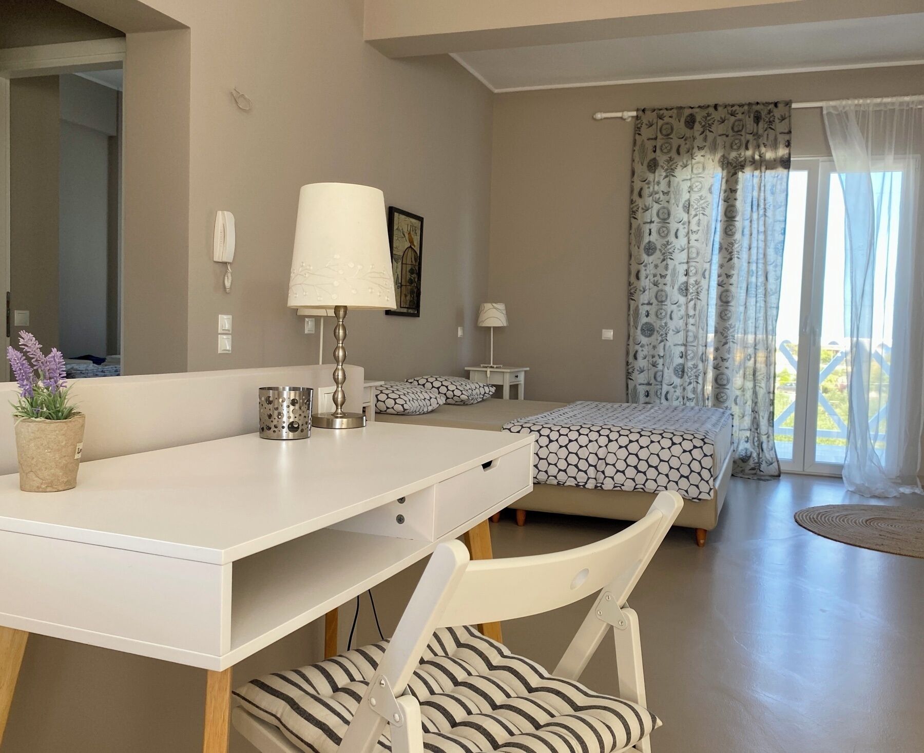 3 bedrooms, desk, iron/ironing board, WiFi