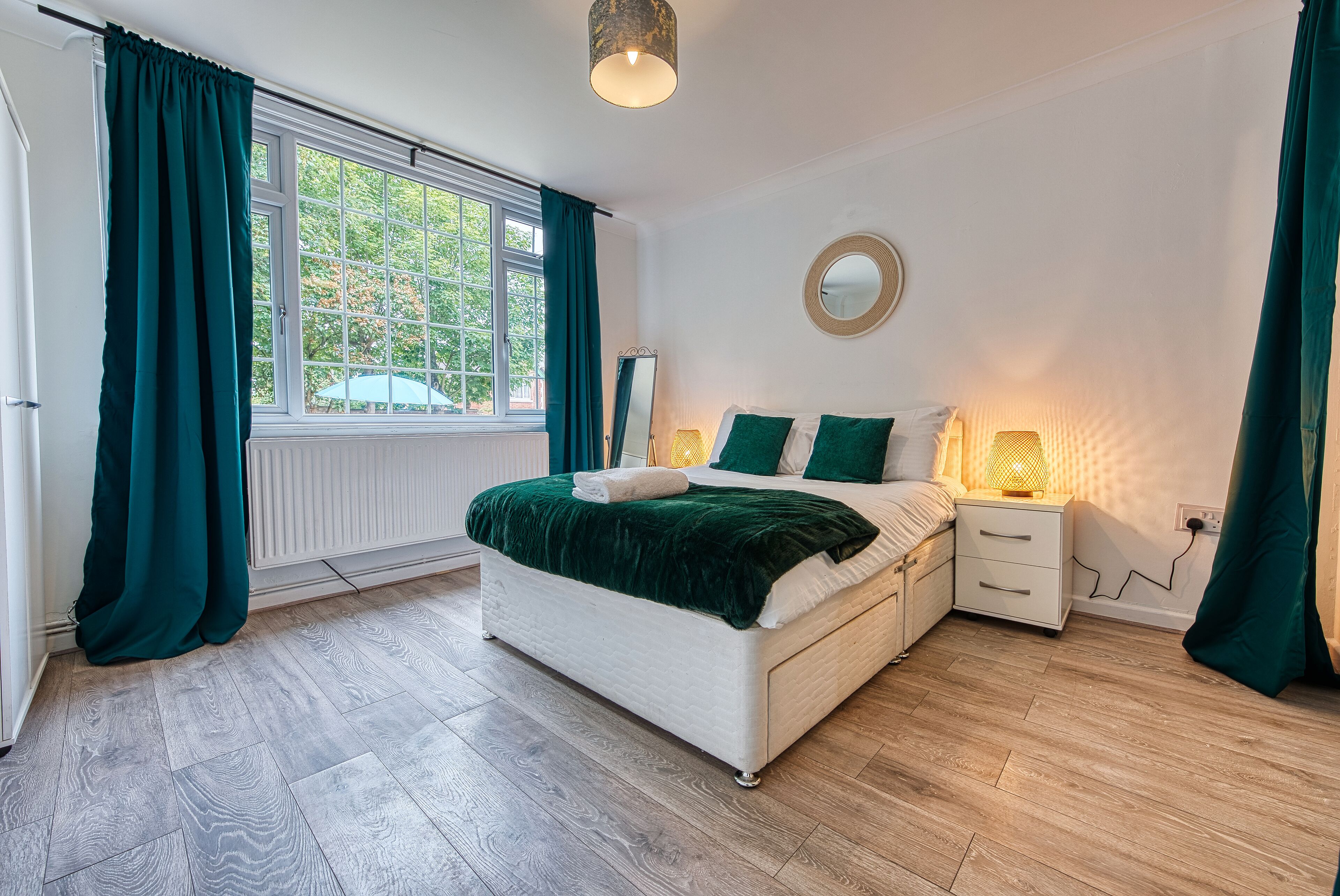 5 Schlafzimmer, Internetzugang