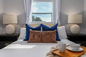 3 Schlafzimmer, Schreibtisch, Bügeleisen/Bügelbrett, kostenloses WLAN
