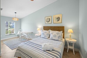 3 habitaciones, escritorio, tabla de planchar con plancha y wifi gratis 