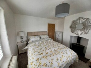 Cottage | 3 chambres, Wi-Fi gratuit, draps fournis