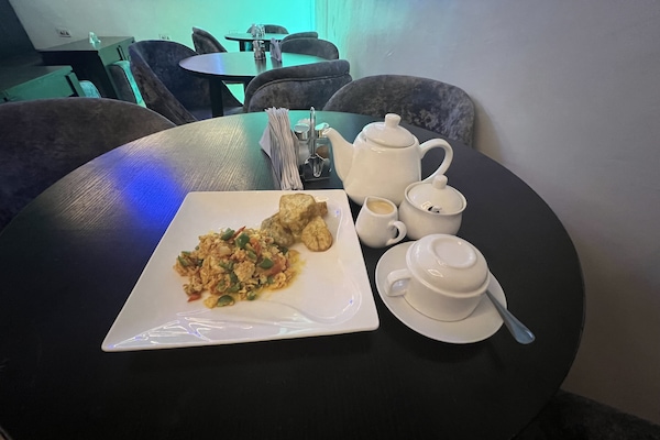 Desayuno típico de la región gratuito y diario