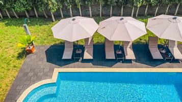 Piscina all'aperto