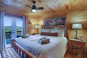 4 habitaciones, tabla de planchar con plancha y cuna de viaje 