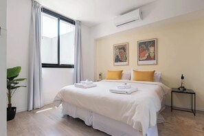 1 chambre, bureau, fer et planche Ă repasser, Wi-Fi