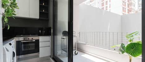 Microwave, coffee/tea maker, toaster, cookware/dishes/utensils