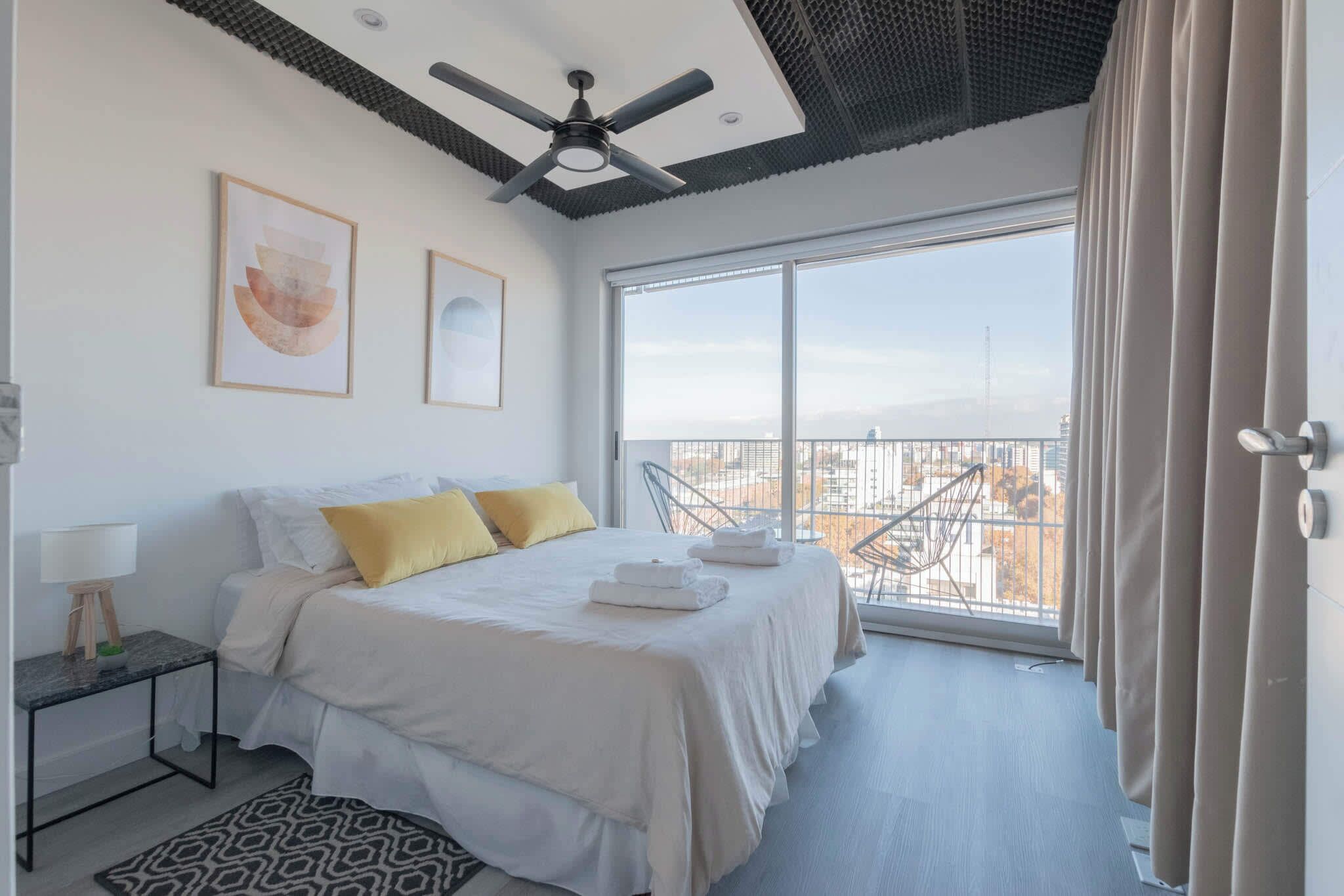 2 bedrooms, desk, iron/ironing board, WiFi