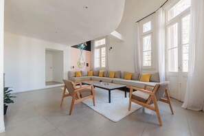 Fernseher, Arbeitsbereiche