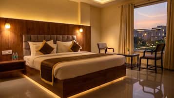 In-room safe, soundproofing, bed sheets