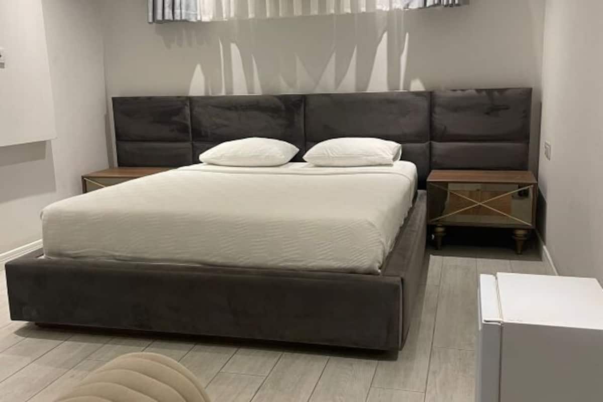Premium bedding, free WiFi, bed sheets
