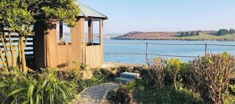 Waterfront coastal chic in the heart of Kinsale, Co.Cork.