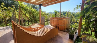 Holiday Home Vesna with Sauna