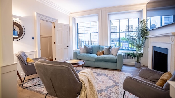 Luxury Apartment, 3 Bedrooms | Living area - Huge 4BR Home near Liverpool St Station (London)