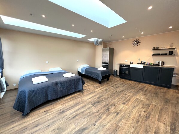 Premium-Dreibettzimmer | Kostenloses WLAN, Bettwäsche