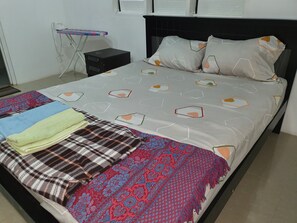 Family Apartment | 3 bedrooms, iron/ironing board, free WiFi - Apartment for Family (Suva)
