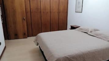 4 bedrooms