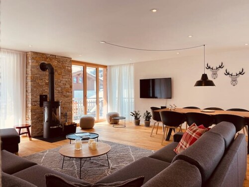 Luxurious Alpine chic apartment 