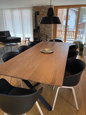 Dining - Luxurious Alpine chic apartment  (Saas Fee)