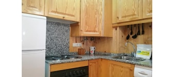 Besiberri 3 apartment located on the first floor and with terrace