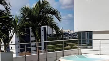 Superior Apartment | Pool | Outdoor pool