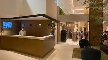 Apartamento | Saguão