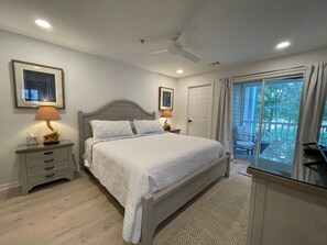 3 makuuhuonetta, silitysrauta/-lauta, ilmainen Wi-Fi, vuodevaatteet