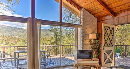 Lovely Oakhurst Cabin w/ Deck & Mtn Views!