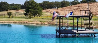 Private Retreat with Pond, Pool and Hot Tub