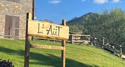 Ground floor with private garden Aüt 1