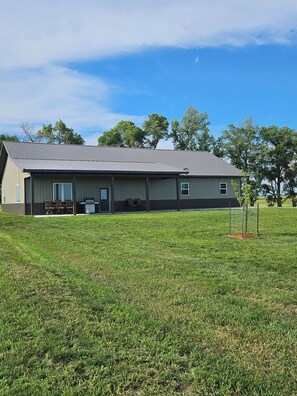Exterior - Hunters Paradise Cabin (Terril)
