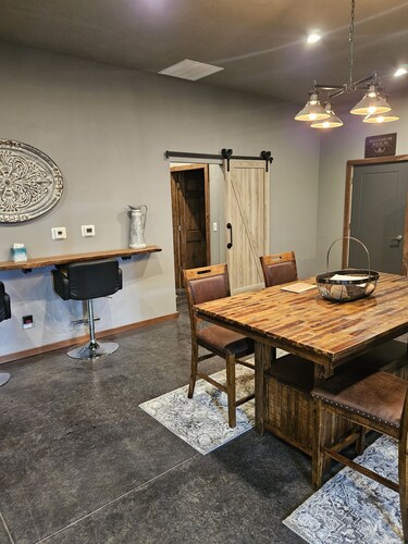 Hunters Paradise Cabin