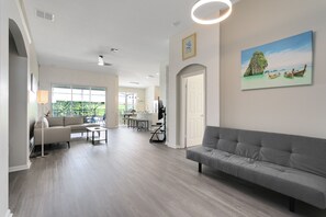 Smart TV, tavolo da ping pong