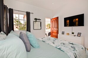 2 bedrooms, in-room safe, free WiFi, bed sheets - Cozy 3-bedroom 2-level Villa  (Punta Cana)