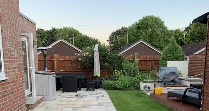 Impeccable Bungalow in Fair Oak, Hampshire