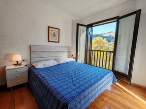 3 bedrooms