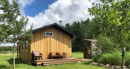 Solar off-grid with outdoor Pool, Sauna & cross-country ski trails