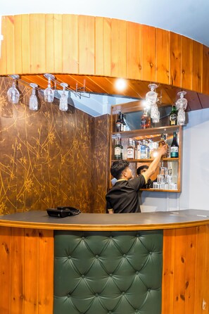 Bar (in der Unterkunft)