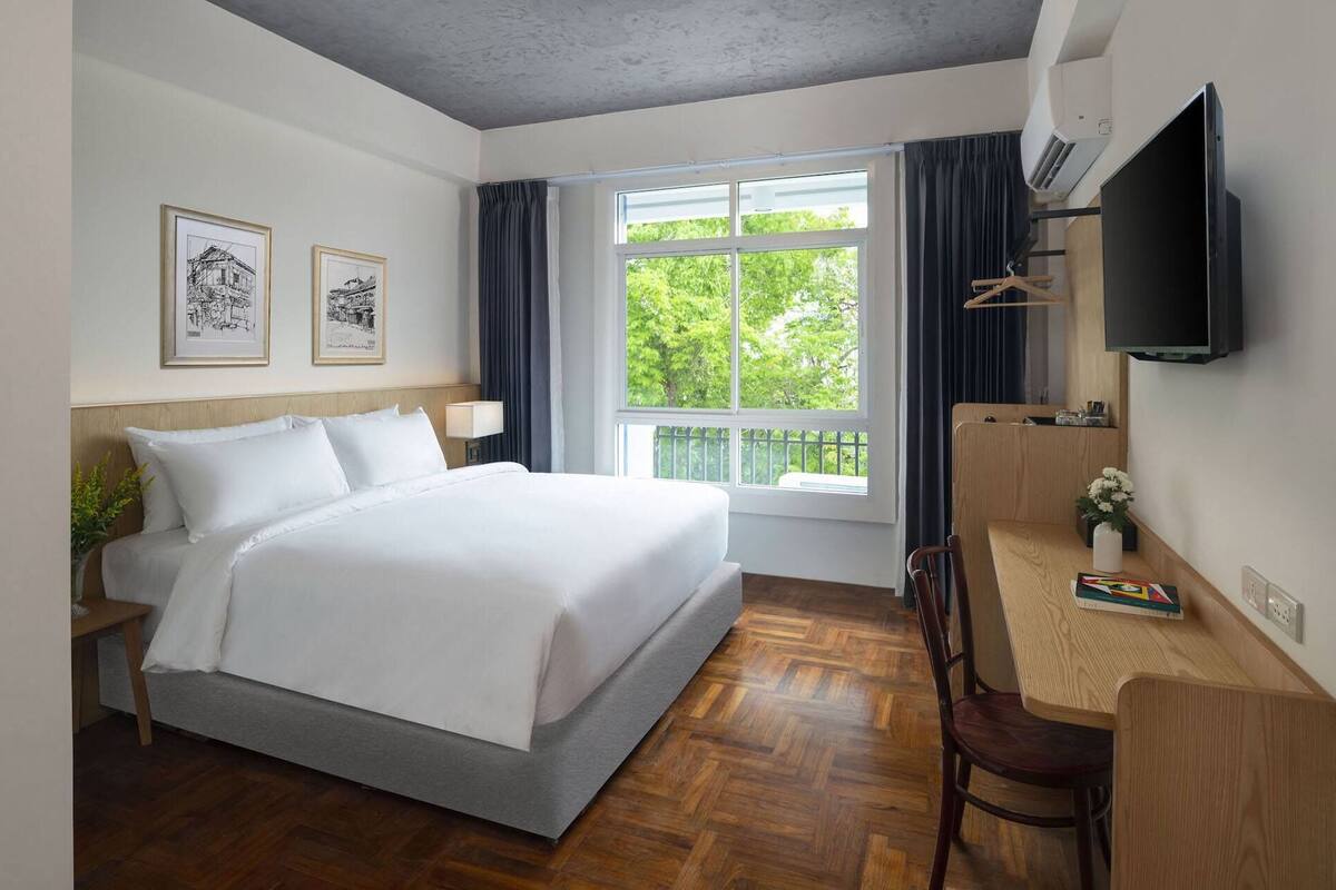 Premier King Room | 低過敏寢具、客房內保險箱、熨斗/熨衣板、免費無線上網