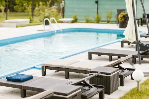 Seasonal outdoor pool - HANUL CONITEI (Sovata)