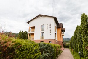 Exterior - HANUL CONITEI (Sovata)