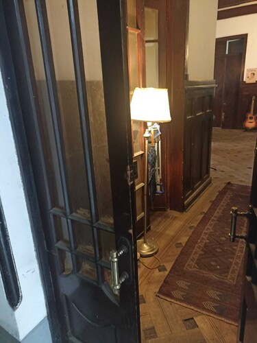Gran Casona en Barrio Yungay, Recién Remodelada. Barrio muy Tranquilo y Céntrico