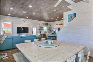 House (4 Bedrooms) | Property amenity - The Beach Buoy by Silver Sands Vacation Rentals (Port Aransas)