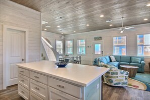 House (4 Bedrooms) | Property amenity