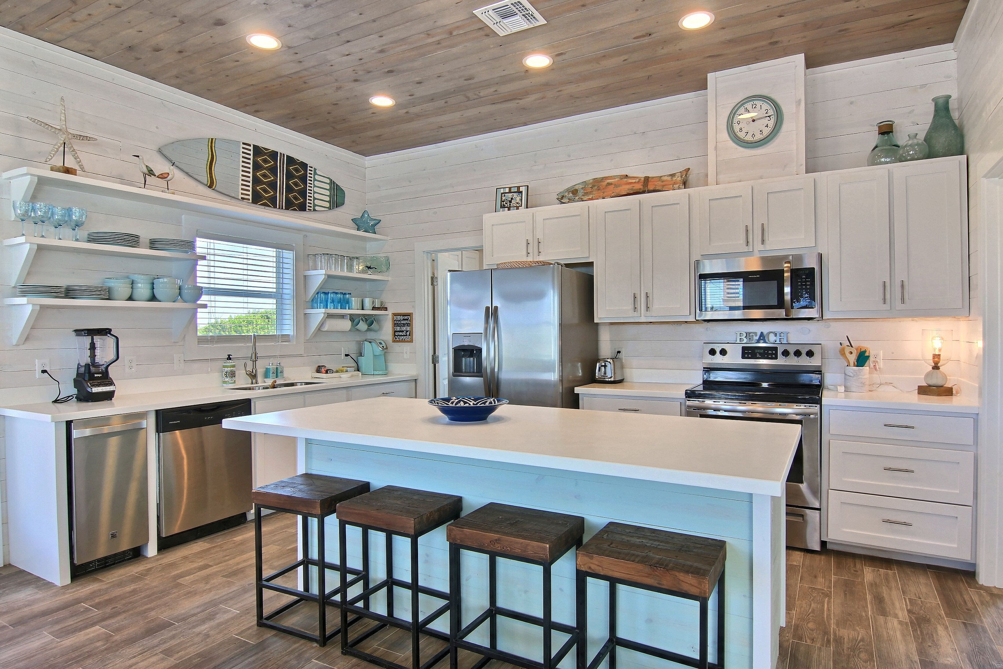 Casa (4 Bedrooms) | Servicio de la propiedad