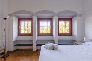 3 Schlafzimmer, Schreibtisch, kostenloses WLAN