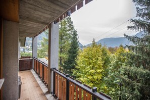 Apartment | Terrace/patio - JOIVY Apt For 7 With Terrace And Exceptional Location (Courmayeur)